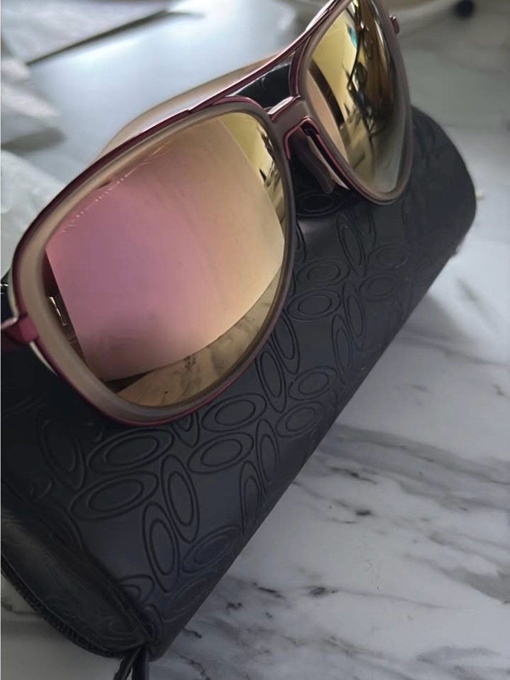 Oakley Women's Pink Mirrored Lens Sunglasses